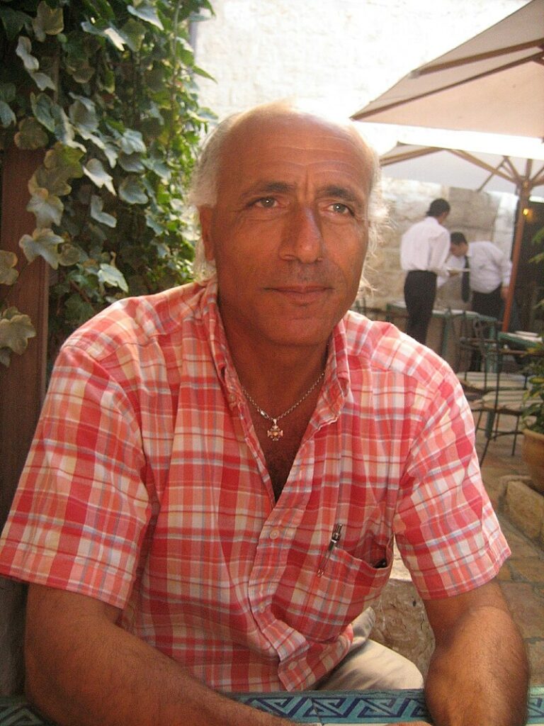 Mordechai Vanunu, also known as John Crossman personal image